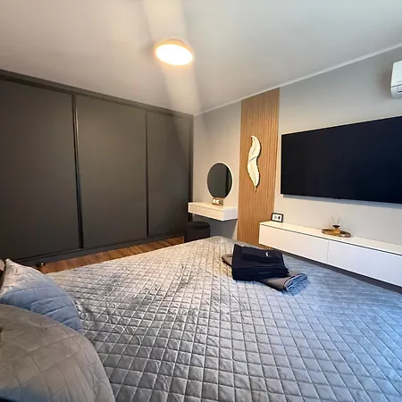 Forest Club Premium Апартамент Варна